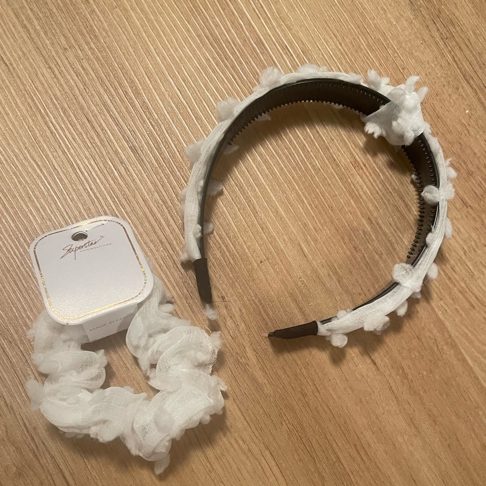 White Headband Set - Picture 3 of 3